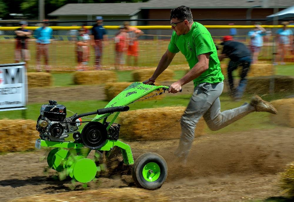 Tiller races The Arkansas DemocratGazette Arkansas' Best News Source