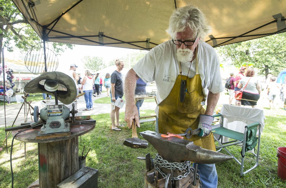 Freedom Fest draws crowd in Gentry