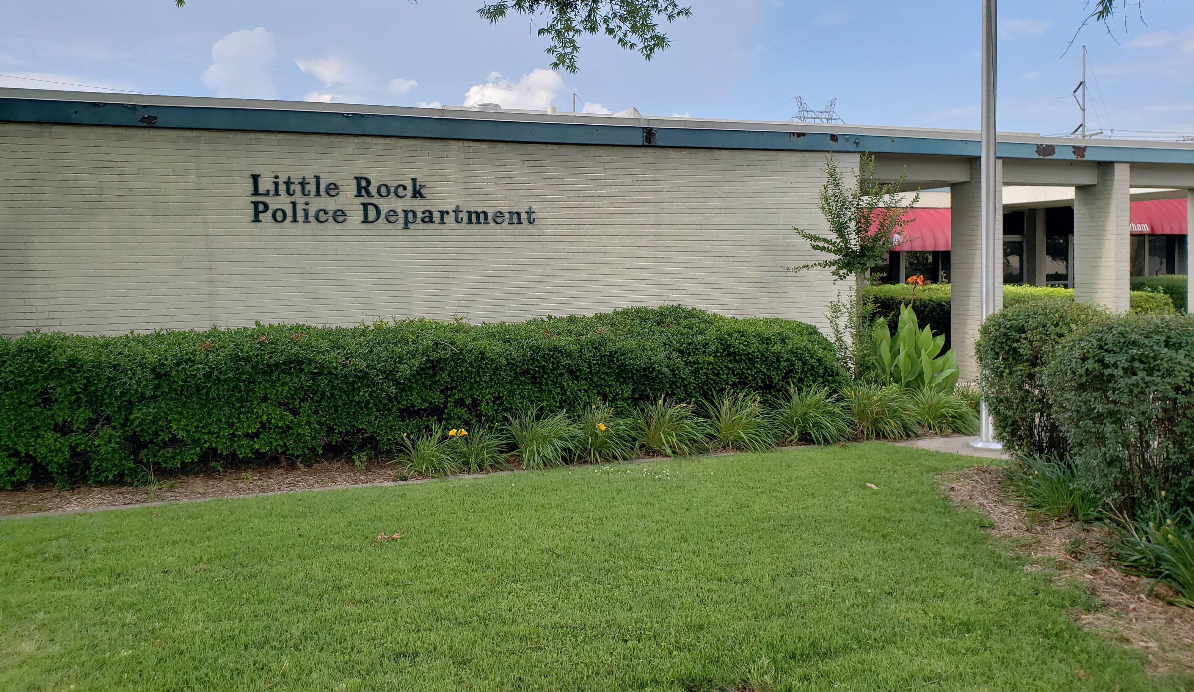 Eight months after homicide, victim's family say Little Rock Police Department detectives not doing enough - Vimarsana News
