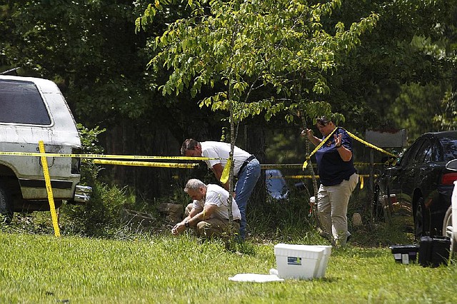 Arkansas sheriff's deputy, suspect killed in gunfire in Stone County ...