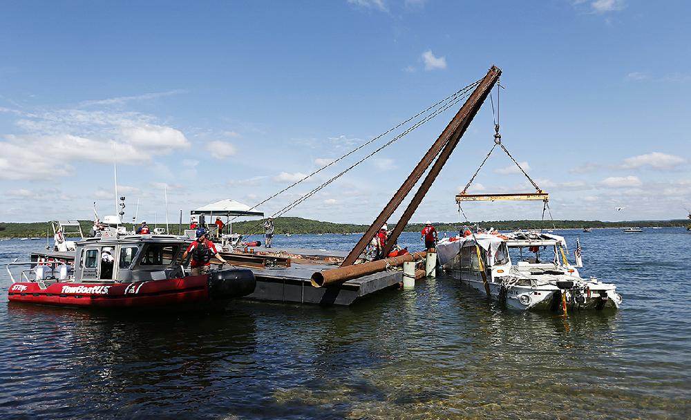 coast guard rebuked over duck boat safety coast guard rebuked over duck boat safety