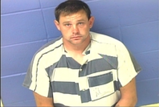 Arkansas man arrested on child porn charges, accused of ...