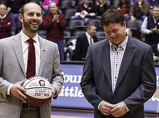 UALR athletic director leaving for same position at University of Texas ...