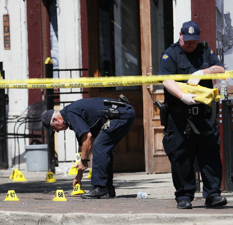 Ohio gunman kills 9 people, leaves 27 hurt The Arkansas Democrat