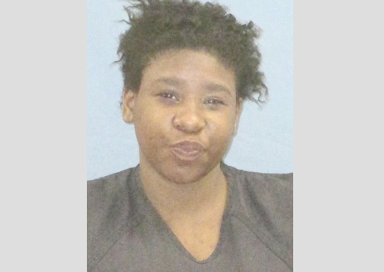 Police: Little Rock woman, 21, faces robbery charge after pulling out ...