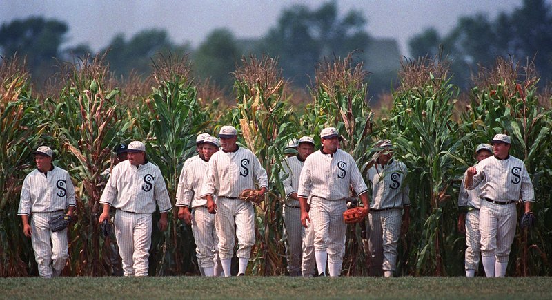 MLB at Field of Dreams - Wikipedia