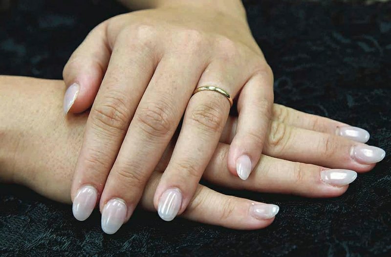 The Sentinel-Record/Grace Brown
A model shows her nails one week later. 