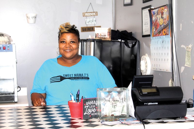 LaTwana Scott, owner of Sweet Mama T’s (615 E. Hillsboro) has quickly established her restaurant as a must-stop location in El Dorado. Scott focuses on providing hearty, homestyle cooking that “you would get at your mama or grandma’s house.”