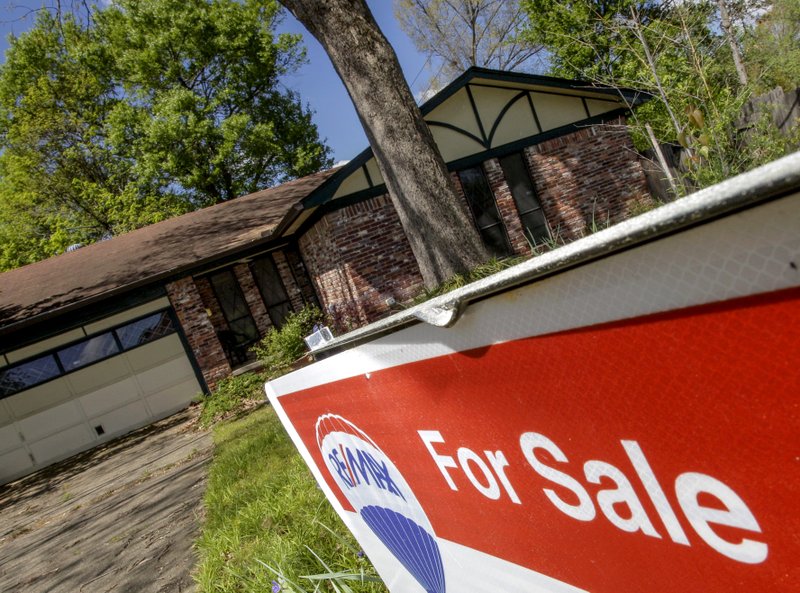 A home for sale in in a neighborhood between Rodney Parham Road and Markham Street in Little Rock.