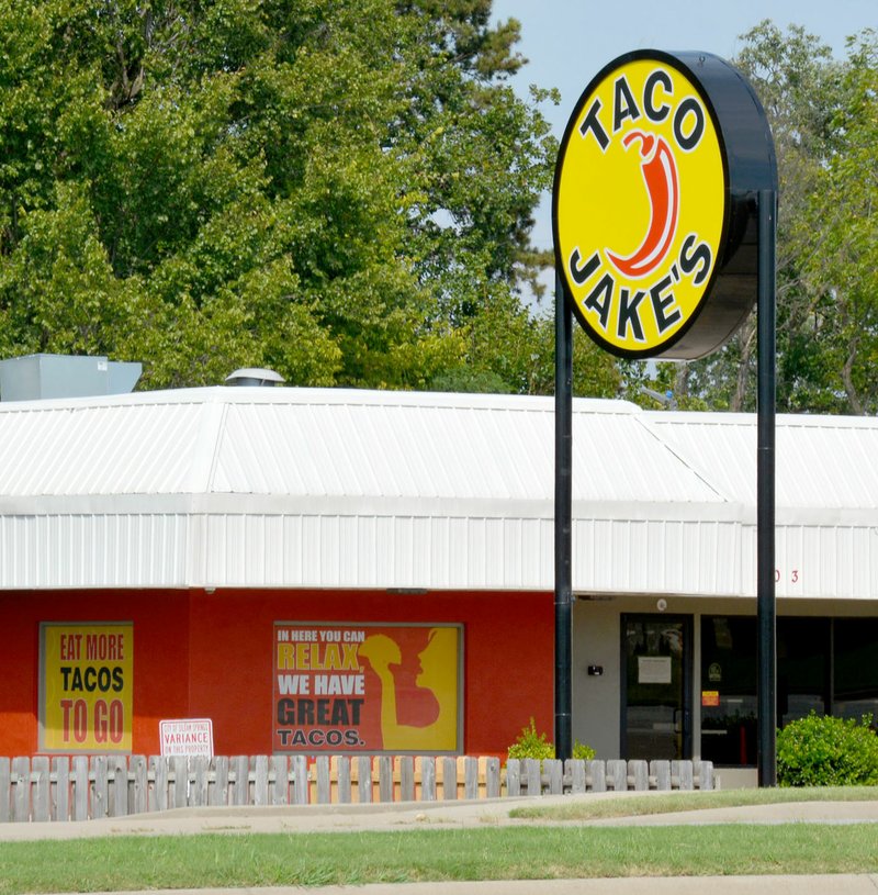 Janelle Jessen/Herald-Leader Taco Jake's, located at 403 U.S. Hwy. 412 W., closed indefinitely Friday as owner Jacob Frese awaits a decision on a drive-thru variance.