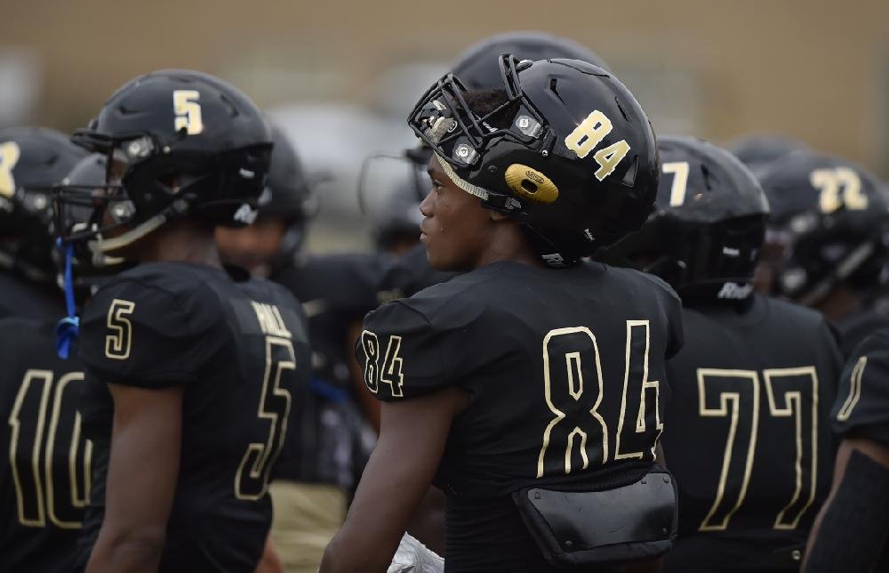 HIGH SCHOOL FOOTBALL Camden Fairview at Joe T. Robinson