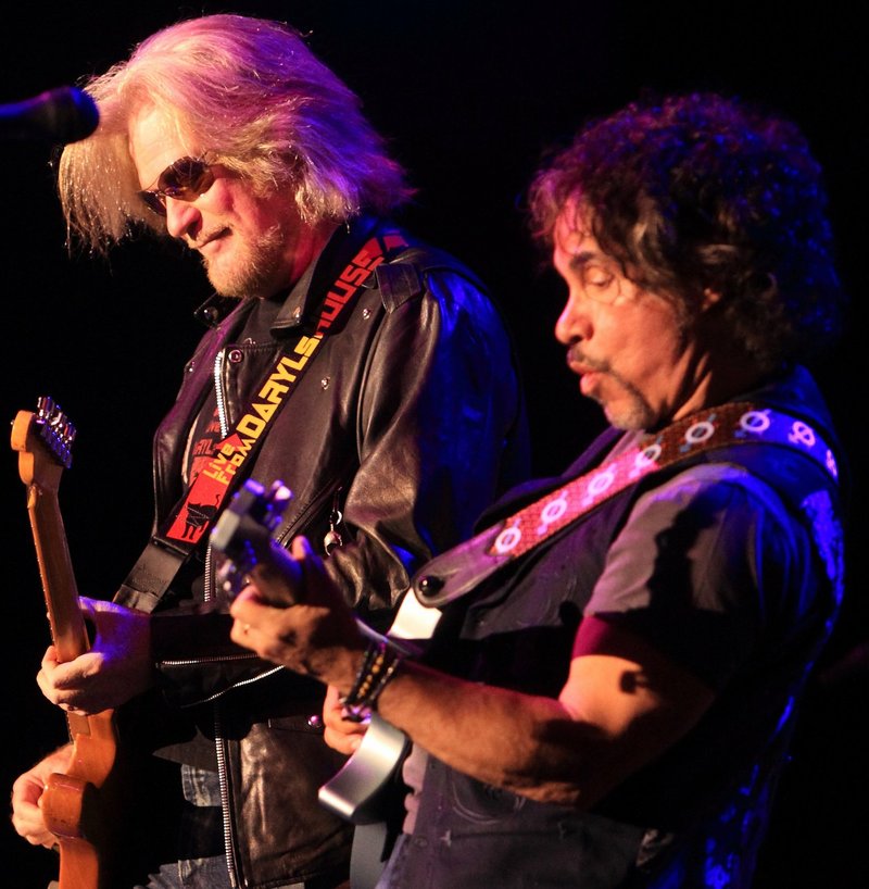 MUSIC SCENE Hall & Oates relive the memories at Verizon Arena The