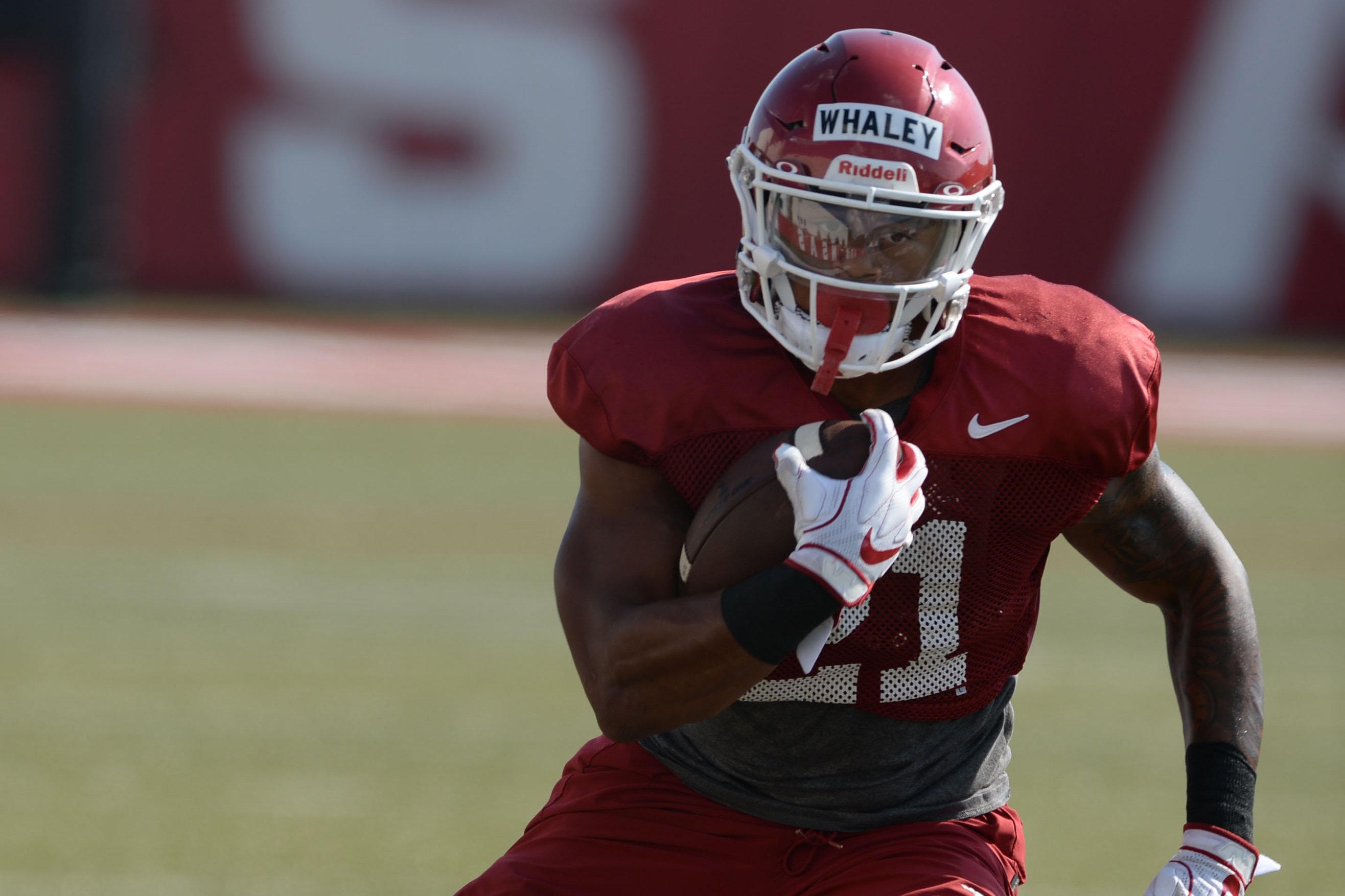 WholeHogSports - Sights And Sounds: Wednesday Practice