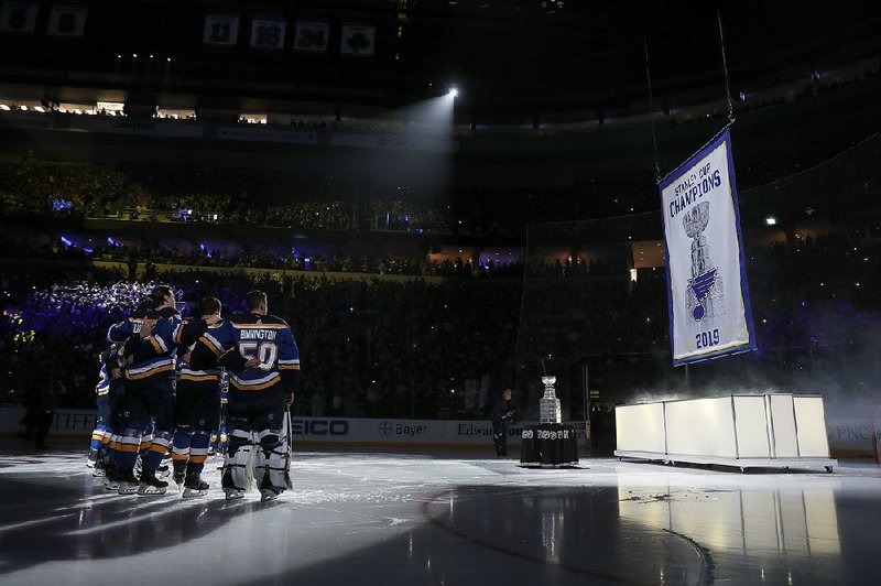 Blues' Stanley Cup banner celebration spoiled by loss to Capitals - Sports  Illustrated