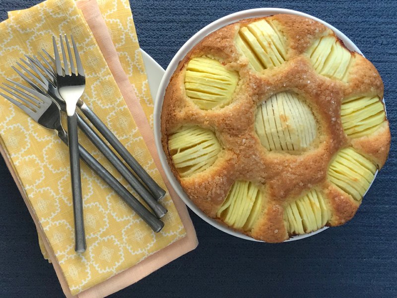 Arkansas Democrat-Gazette/KELLY BRANT Sunken Apple Cake