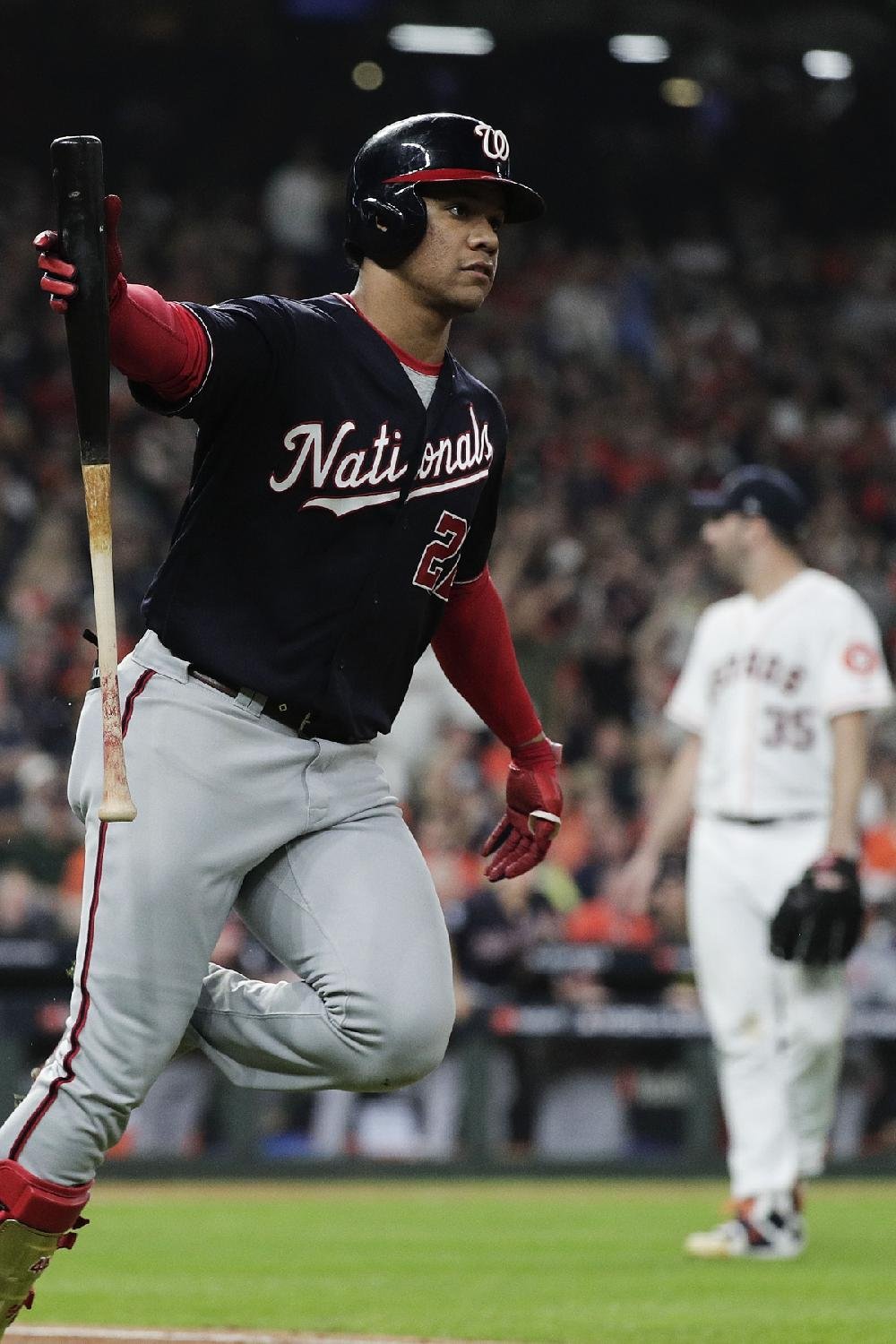 Juan Soto hits HR off Max Scherzer, gets standing ovation in final at-bat:  Was it his last as a National?