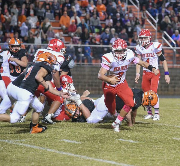 Red Devils maintain focus, intensity in season closer