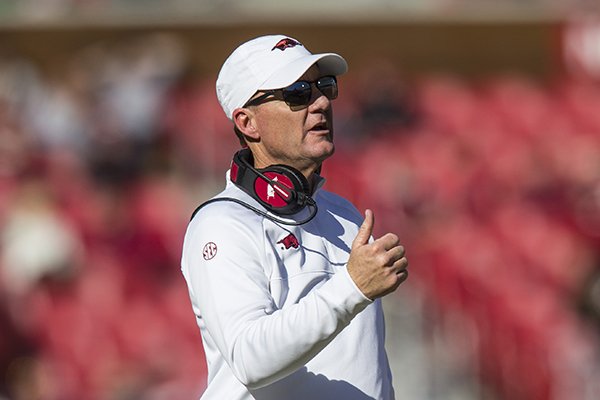 Former University of Arkansas coach Chad Morris speaks at Auburn