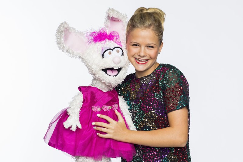 Darci Lynne and friend. Special to the Democrat-Gazette/Todd Rosenberg Photography