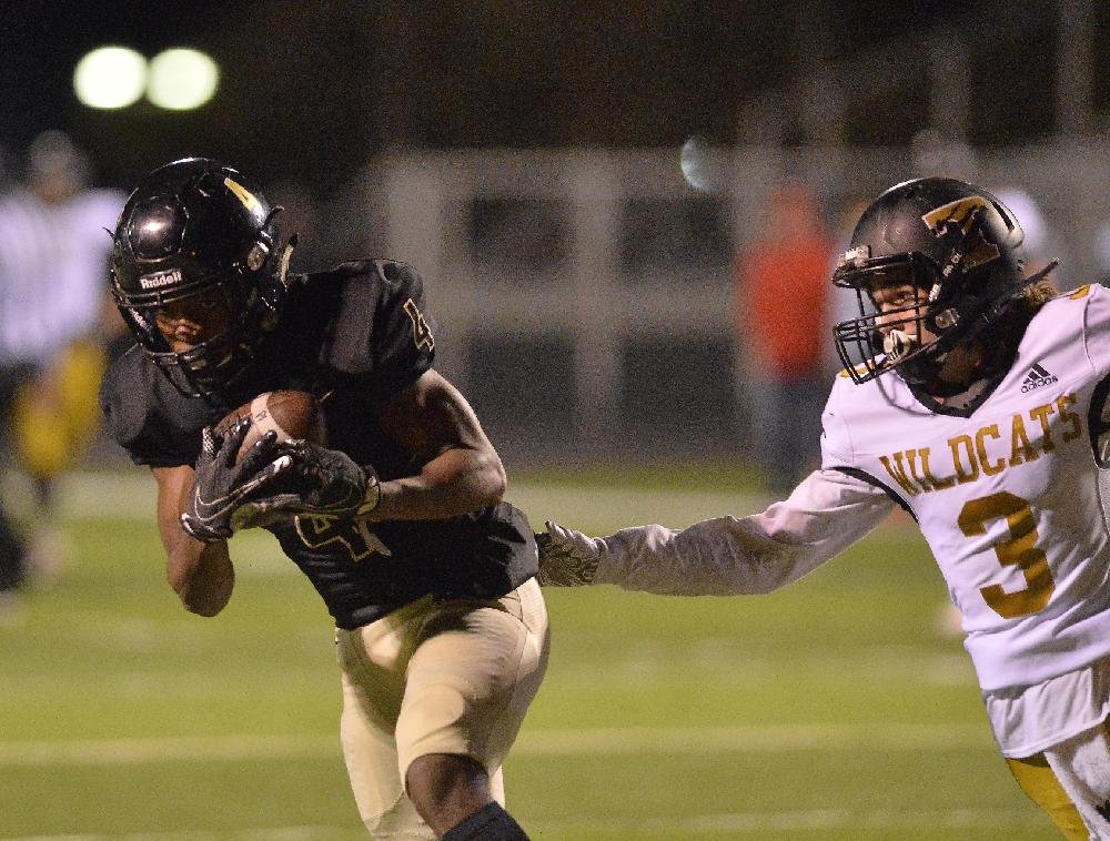 HIGH SCHOOL FOOTBALL Trumann at Joe T. Robinson The Arkansas