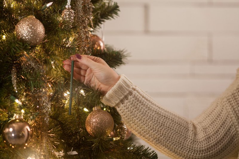 Courtesy of ScentSicles Is it real? These hanging sticks of seasonal fragrance can bring artificial Christmas trees to life with "real-tree" smells.
