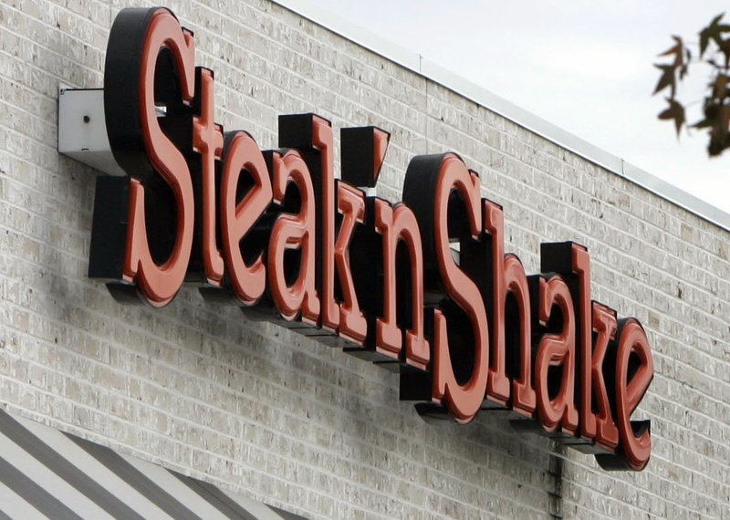 The outside of a St. Louis Steak 'n Shake is shown in this 2008 file photo. (AP Photo/Jeff Roberson)