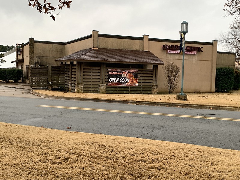 RESTAURANT TRANSITIONS Cotham's installing 'Hubcap Burger Co.' in