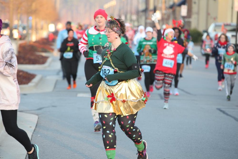 Ugly Sweater Race | The Arkansas Democrat-Gazette - Arkansas' Best News ...