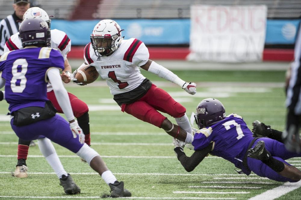 HIGH SCHOOL FOOTBALL Fordyce vs. Junction City in 2A title