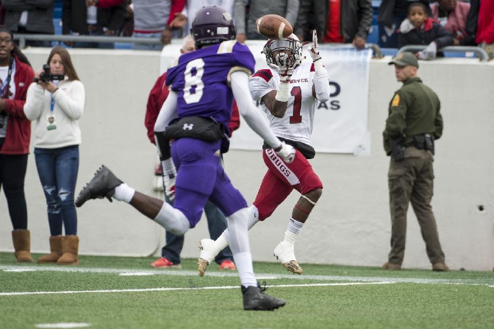 HIGH SCHOOL FOOTBALL: Fordyce Vs. Junction City In 2A Title