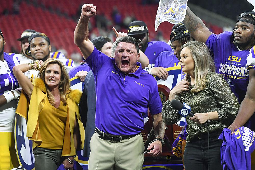 Kelly Orgeron joined by LSU, Clemson fans volunteering at food