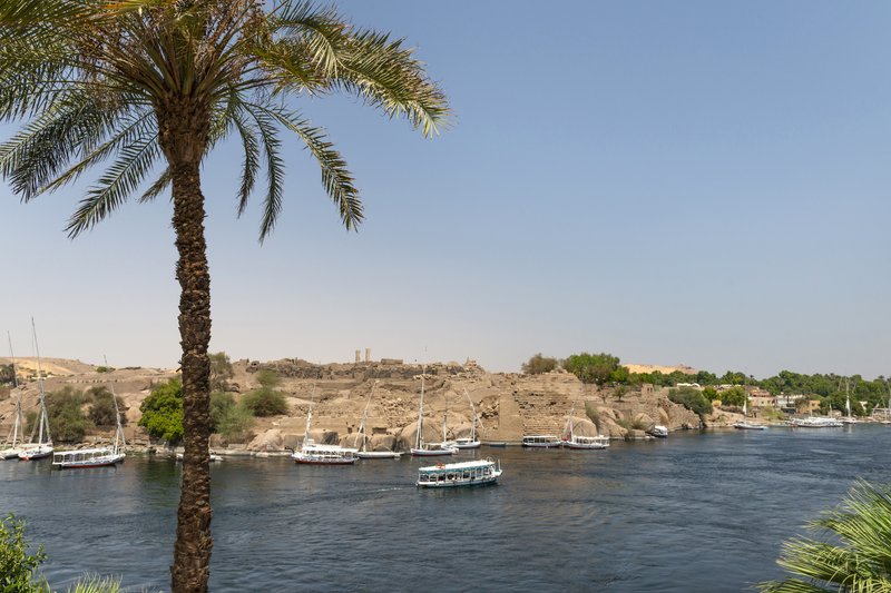 As they did in the 1800s, river boats still cruise the the waters of the Nile, taking adventurous tourists on a voyage back in time. An anthology of letters and memoirs by women travelers can serve as a guidebook and a look into the more recent past.
(The New York Times/Maria Mavropoulou)