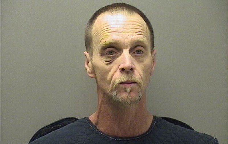 Felon arrested after fleeing burglary; allegedly armed with stolen gun ...