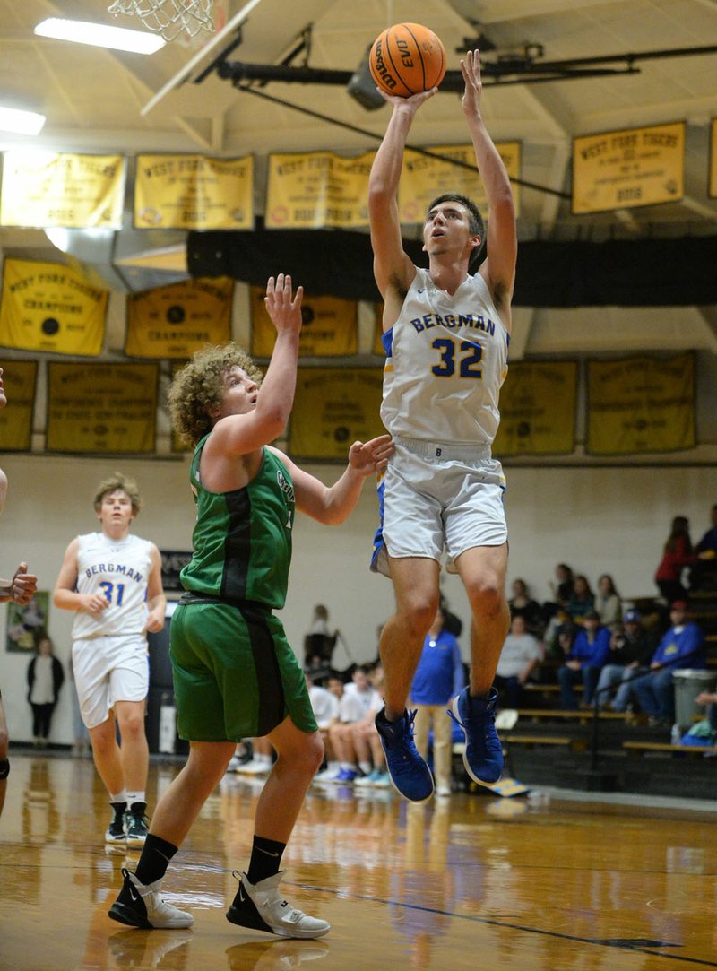 PREP BASKETBALL Bergman's doubledouble man Royce gets his share of
