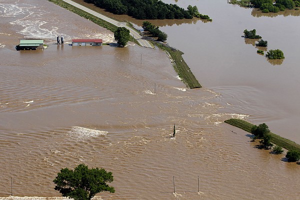 Public can weigh in on levee, floodwall projects in 7 states, including ...