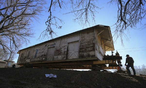 Photos Rock Island Train Depot Moved To New Location The Arkansas