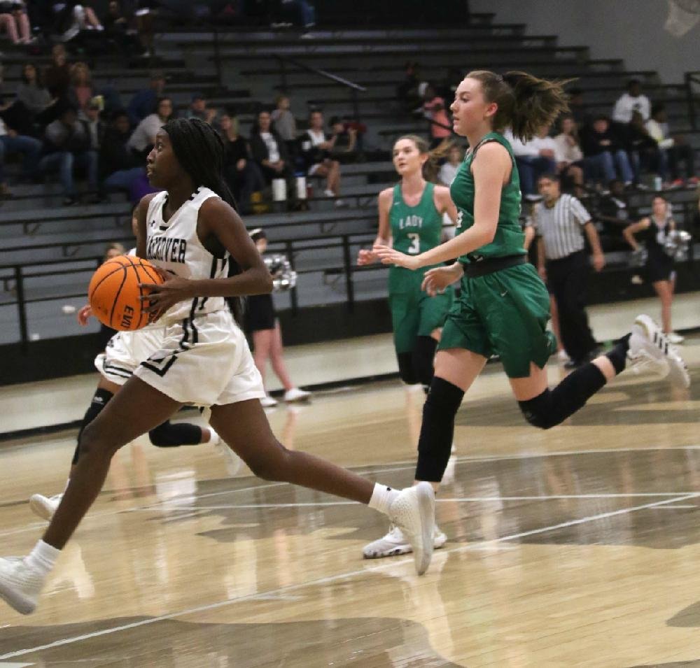 EHS, Smackover varsity girls, boys basketball games