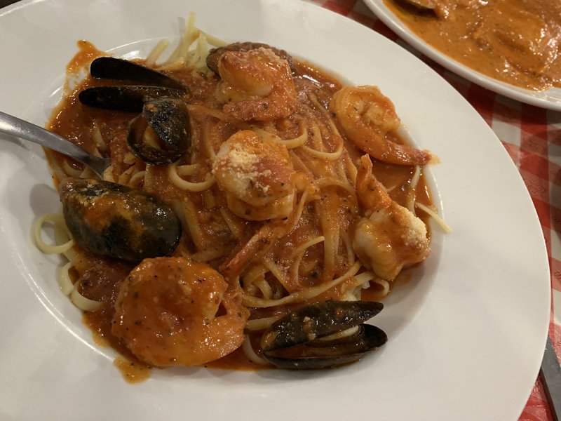 The marinara-based sauce is a bit spicier for the Mussels and Shrimp Fra-diavolo at Milano's Italian Grill in west Little Rock.
(Arkansas Democrat-Gazette/Eric E. Harrison)