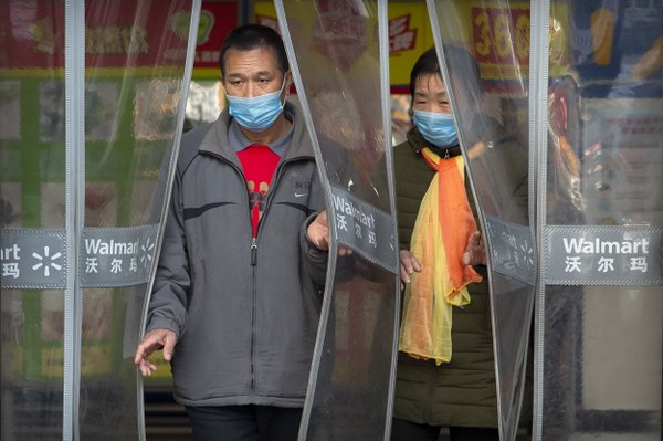 China Death Toll Reaches 304; WHO Warns Countries To Prepare | Hot ...