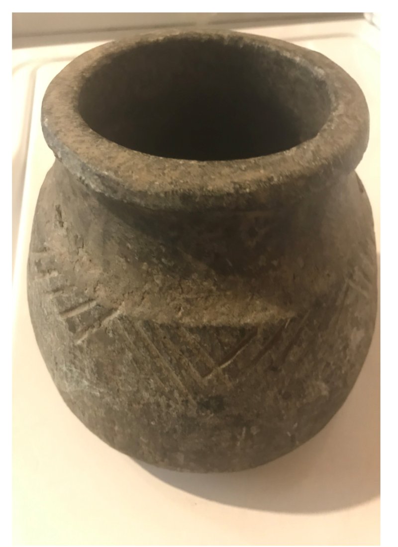 This pot appears to have been made by American Indians. (Handout photo/TNS)