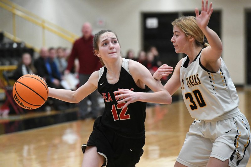 PHOTOS Pea Ridge shuts down Prairie Grove in second half The