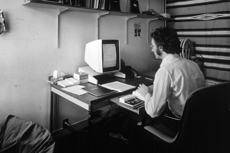 In this 1970s photo provided by Xerox PARC, Larry Tesler uses the Xerox Parc Alto early personal computer system. Tesler, the Silicon Valley pioneer who created the now-ubiquitous computer concepts such as &#x201c;cut,&#x201d; &#x201c;copy&#x201d; and &#x201c;paste,&#x201d; has died. He was 74. (Xerox PARC via AP)