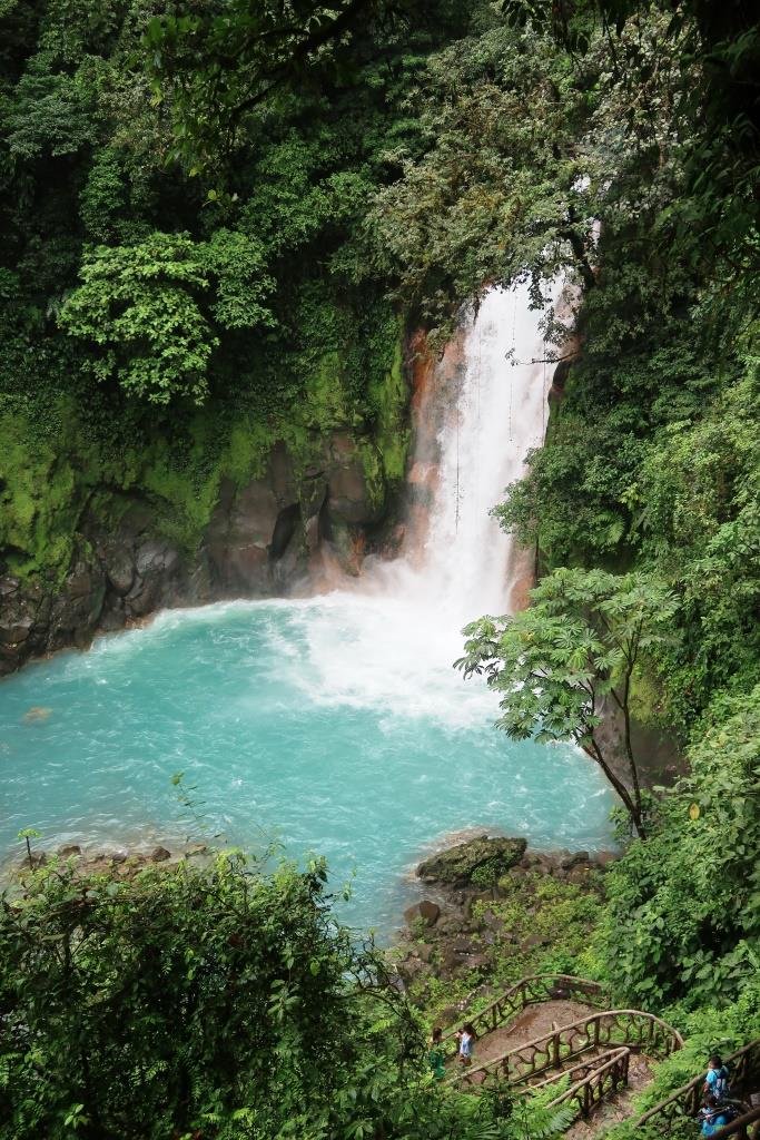 Rio Celeste Waterfall and Monkey's!