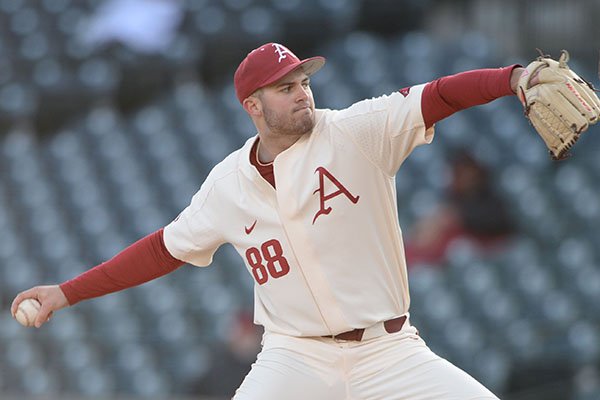 Arkansas reliever Zebulon Vermillion delivers to the plate Thursday, Feb. 20, 2020, during the ninth inning against Gonzaga at Baum-Walker Stadium.