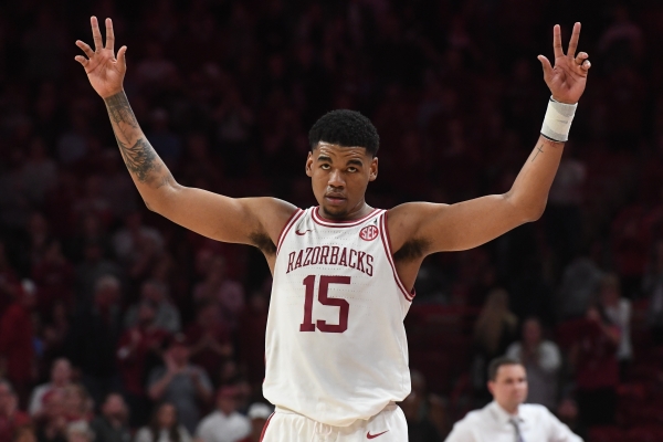Wholehogsports Good Chance Jones Stays In Nba Draft