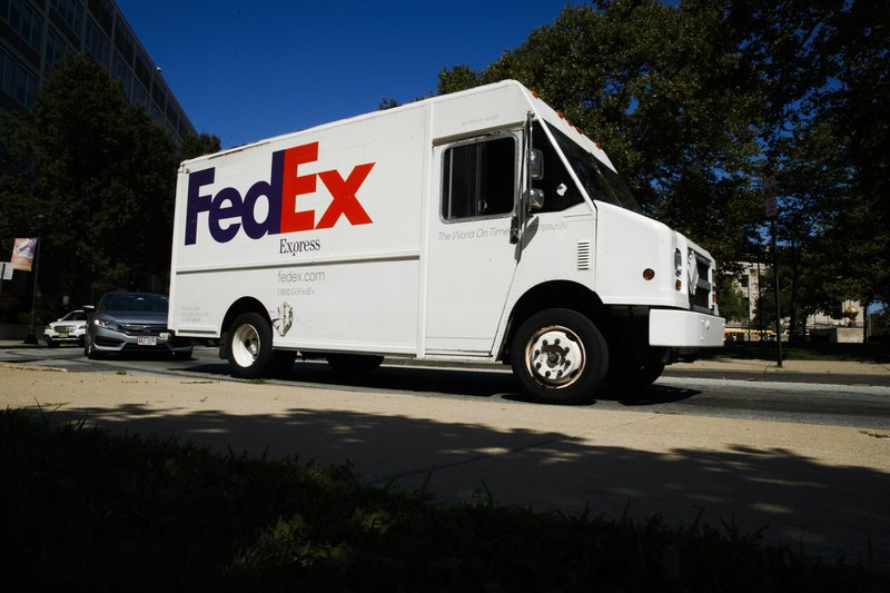 FedEx sees solid demand in U.S.