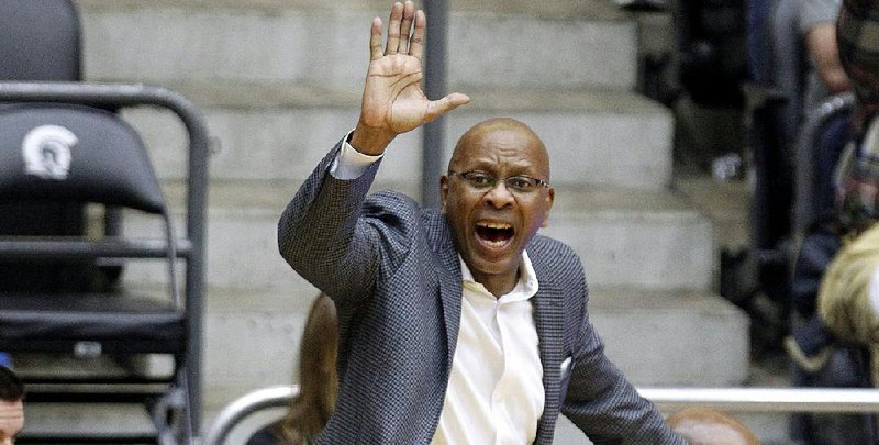 Darrell Walker is shown in this file photo.
(Arkansas Democrat-Gazette/Thomas Metthe)