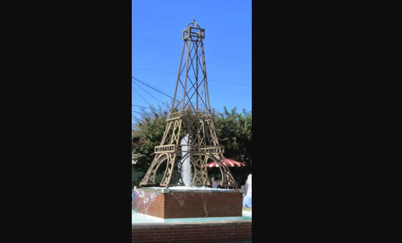 Arkansas Paris, in Logan County, takes pride in its own Eiffel Tower a whimsical mini-model of the world-famous original in France.

(Special to the Democrat-Gazette/Marcia Schnedler)