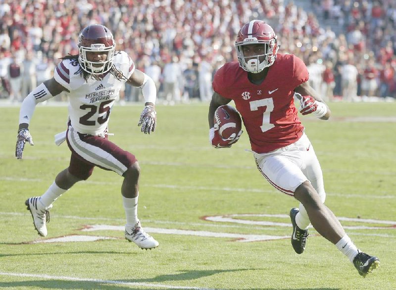 Cowboys take Alabama corner Trevon Diggs with second round pick