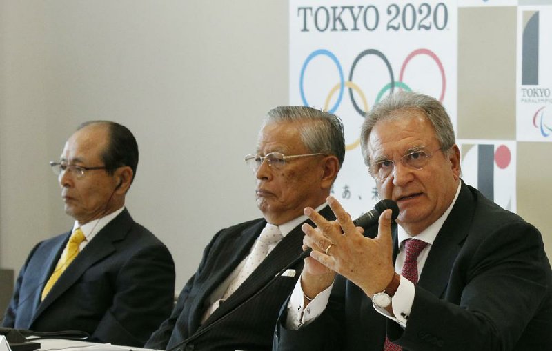 World Baseball Softball Confederation President Riccardo Fraccari (right) has been frustrated by the refusal of Major League Baseball and its players’ association to send top players to the Tokyo Games, but with the Olympics postponed for a full year and the MLB season on hold because of the coronavirus pandemic, Fraccari has the unexpected chance to try to convince them.
(AP file photo)